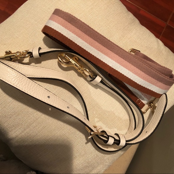 COACH Dempsey Carryall In Signature Jacquard With Stripe And Coach Patch - Picture 10 of 12